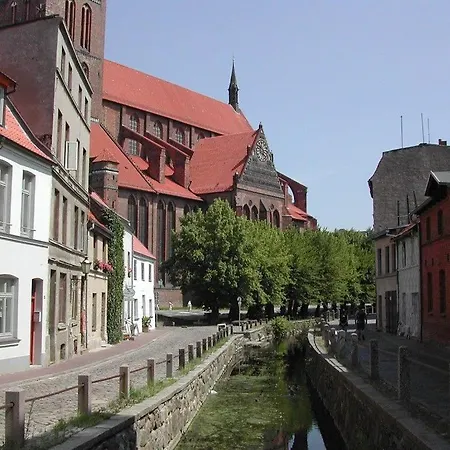 Hanseatensuite - Altstadt-fairmietung 1 Og - Abc556